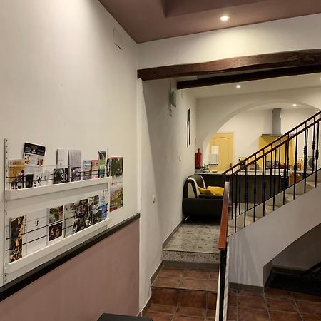 Hostal Casa Michaels Mora d'Ebre Exterior foto